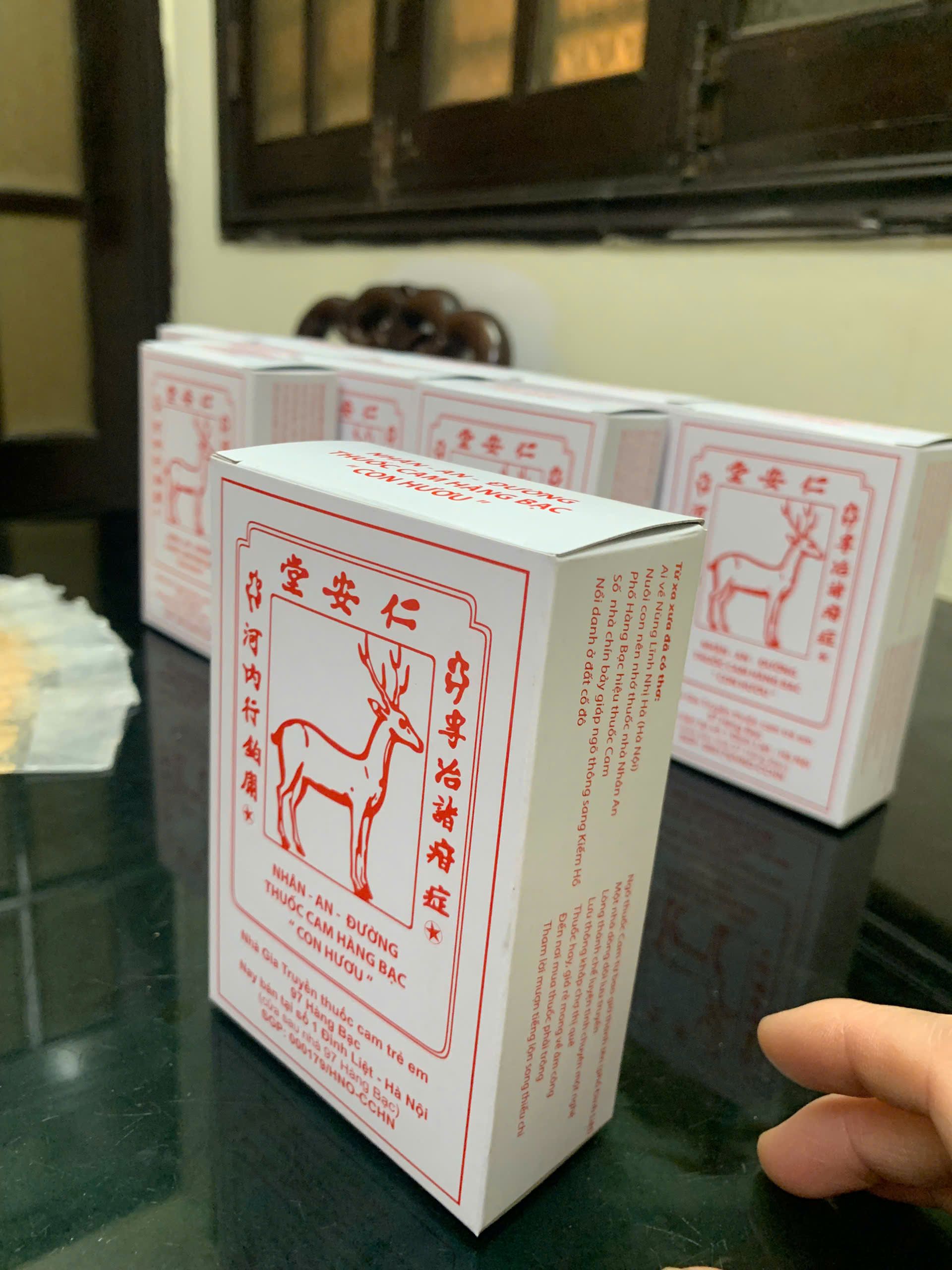 Thuốc Cam Hàng Bạc “Con Hươu” hiệu Nhân An Đường 25 1792078378992 495664745809377398 g8211786820118813024 eb2c4cbebb1d7a816c1a7283aba063a3
